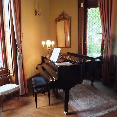 Chateau De Naze Vivy-Saumur Zewnętrze zdjęcie